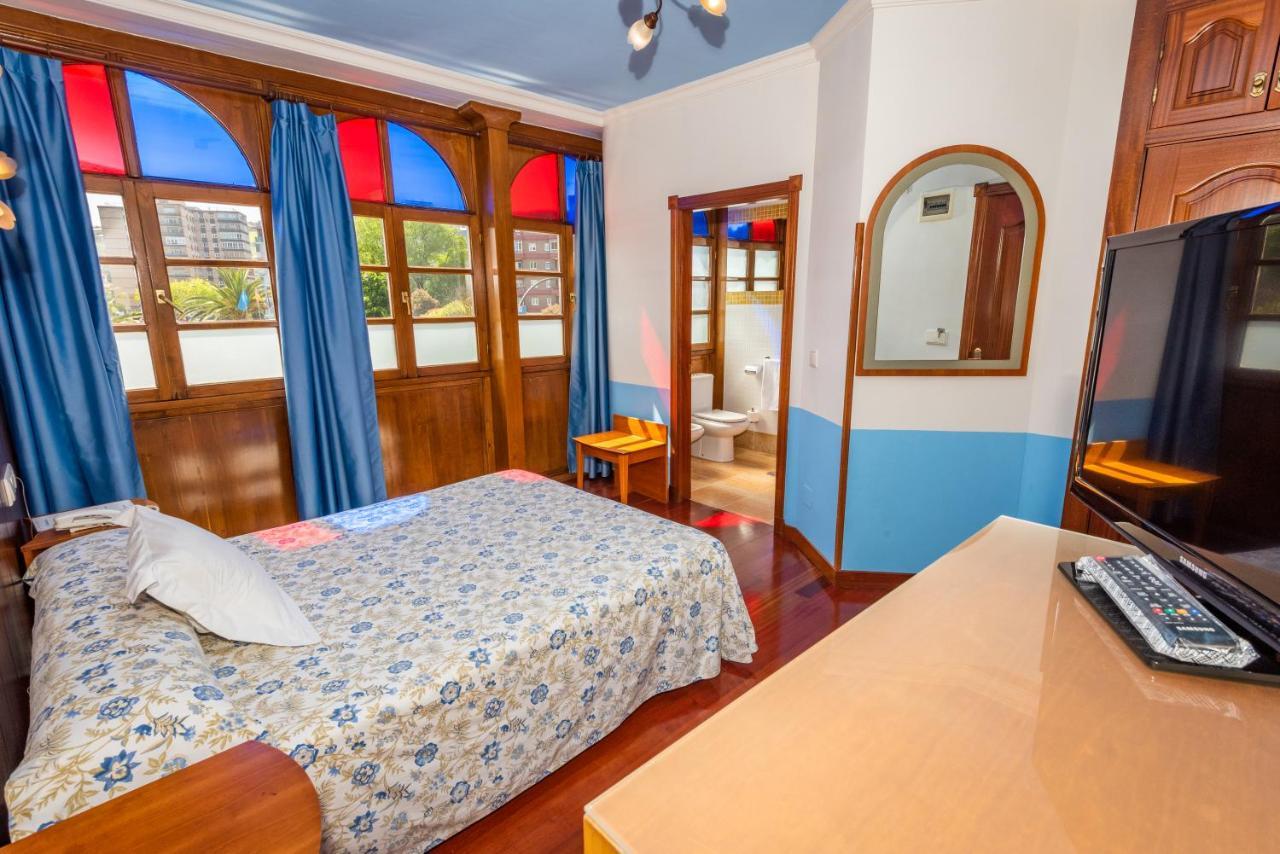 Hotel Castillo De Gauzon